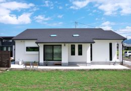 車イスでの暮らしに寄り添う、完全バリアフリー住宅